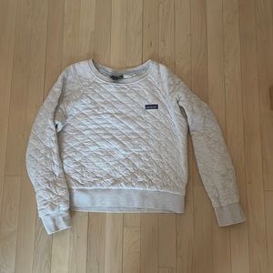 white/pink patagonia crew neck!